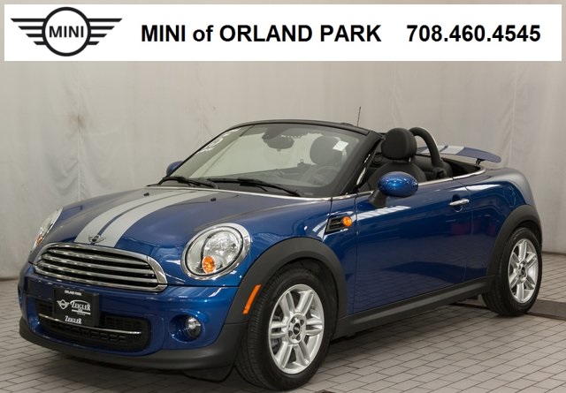 Pre Owned 2017 Mini Cooper Base 2d Convertible In Schaumburg M076x Pre Owned 2017 Mini Cooper Base